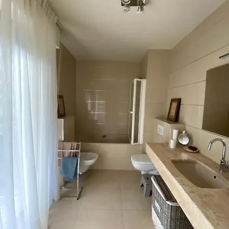 Magnifique Appart Standing Face Mer Centre A Pied Apartment