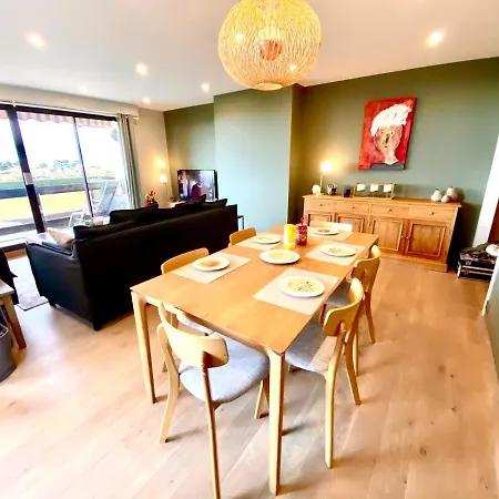 Magnifique Appart Standing Face Mer Centre A Pied Apartment